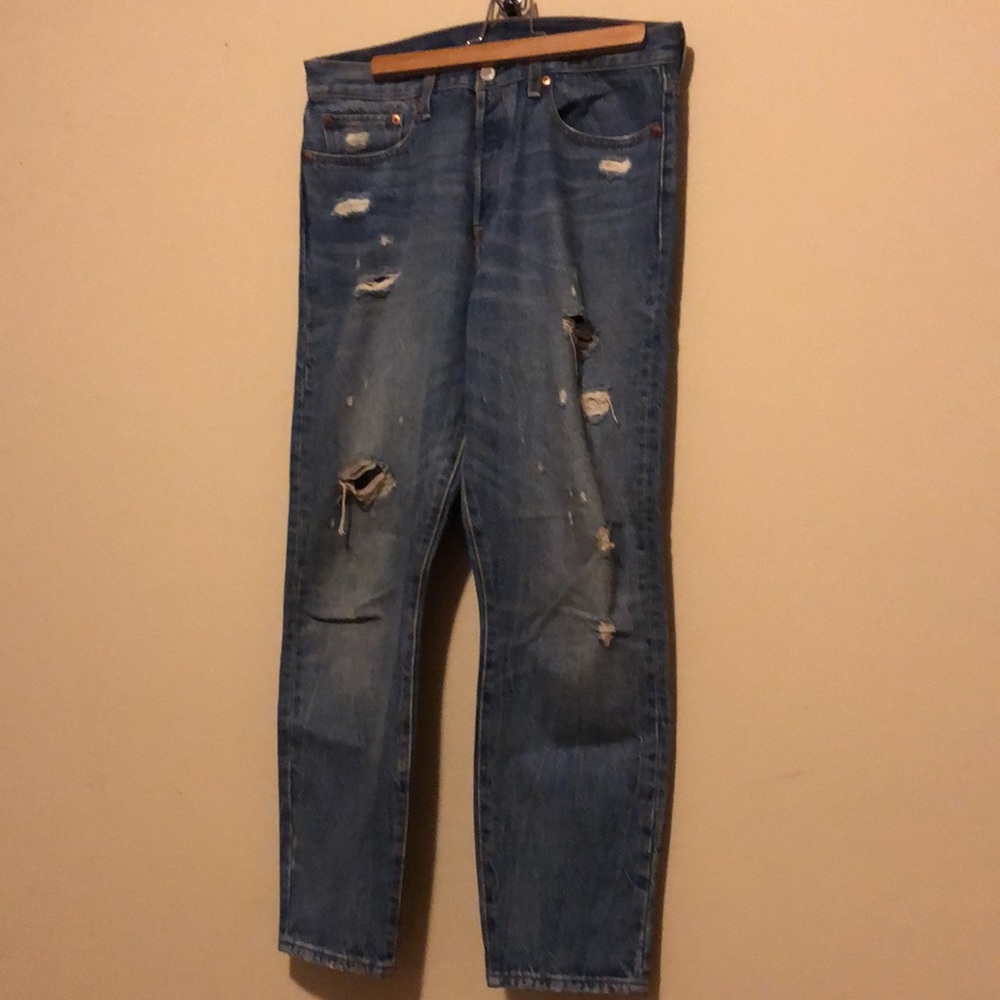 LEVIS - Wedgie Distressed Jeans
